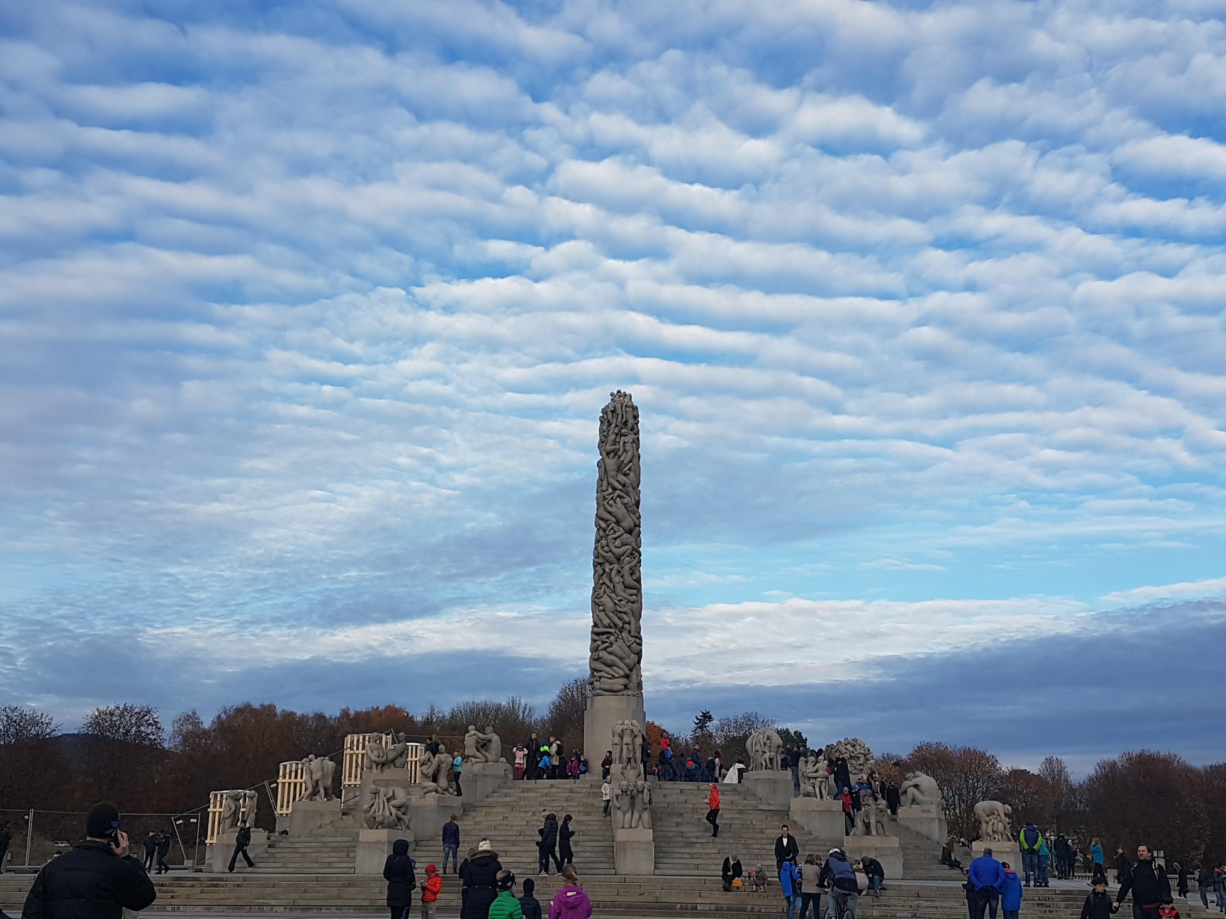 Vigeland Park Oslo A Beautiful Stroll To Feel The Heart Of The City